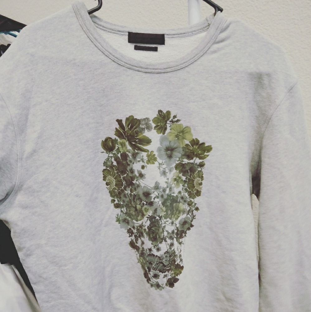 gray men’s hoodie Alexander McQueen